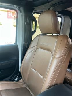 جیپ گلادیەتەر